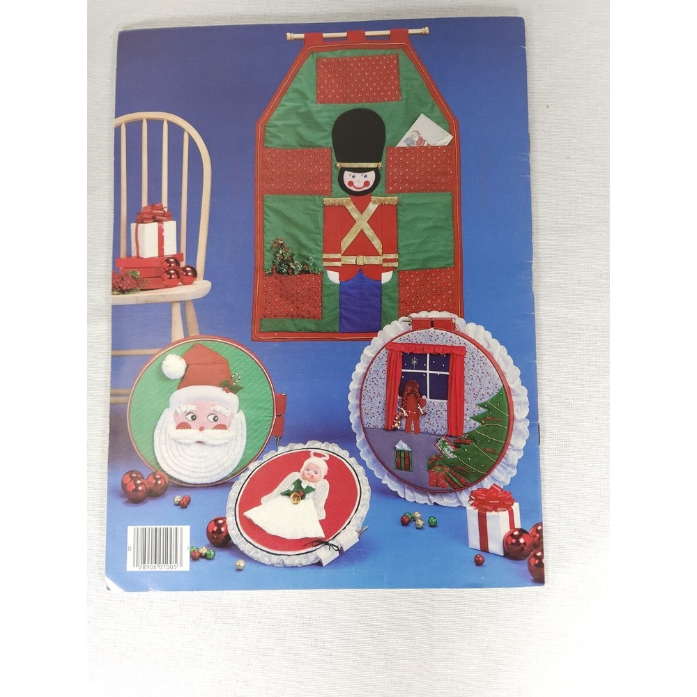 Vintage 1980s Leisure Arts Holiday Hoops & Hangings with Pattern Insert 1984 - Picture 2 of 5